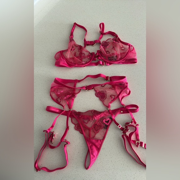 Honey Birdette Hearts Sequin Set - Picture 2 of 11